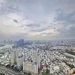 Vinhome Central Park Apartment To Enjoy